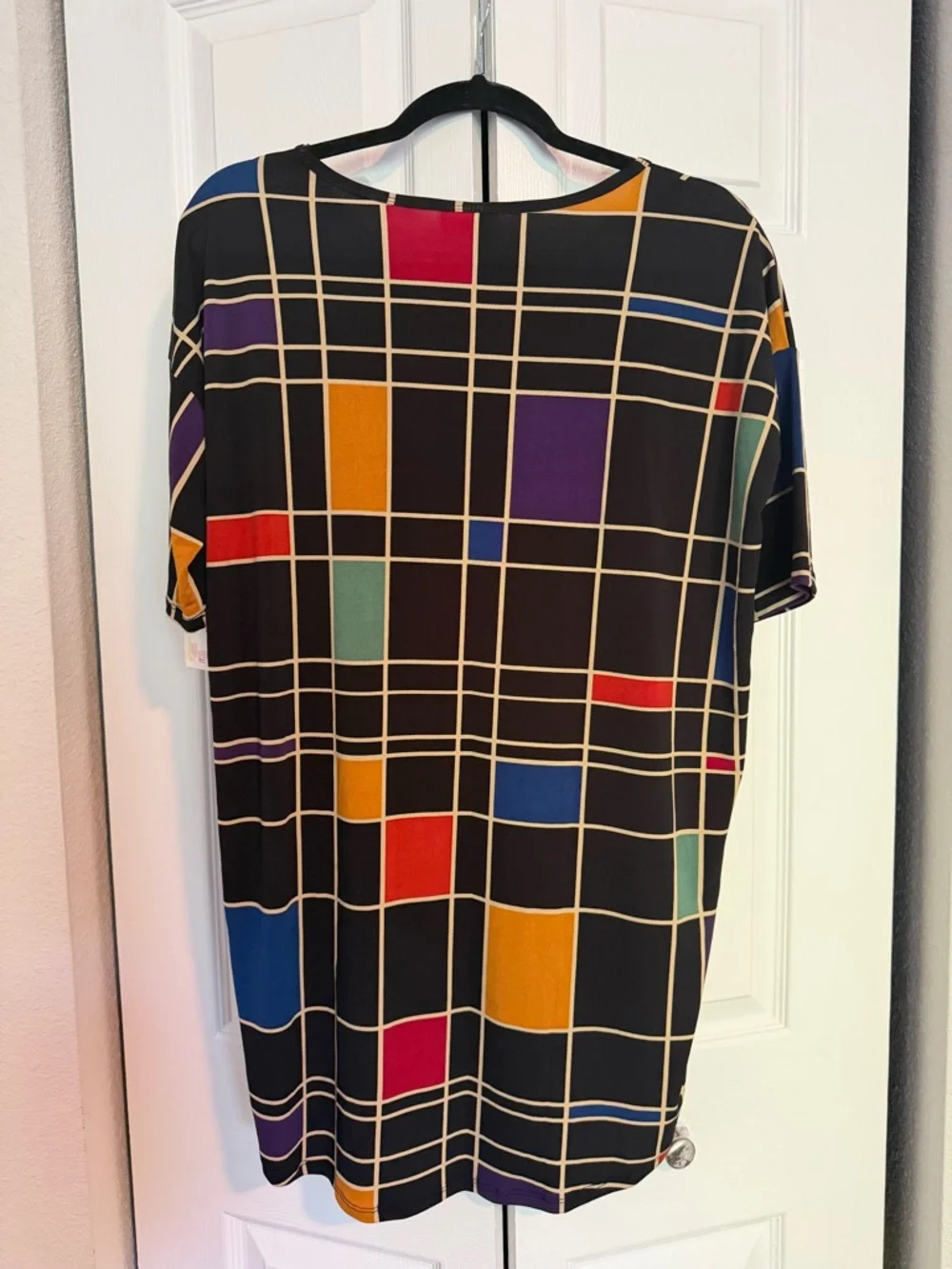 🇺🇸🎉LuLaRoe Irma Tee - Picture 3 of 3